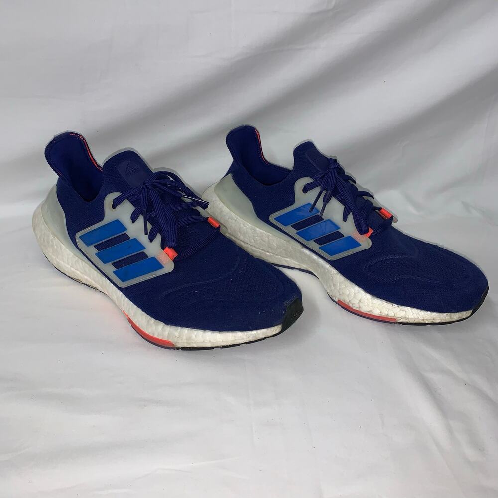 Adidas GX3061 Men’s Ultraboost 22 Running Shoes Size 10.5